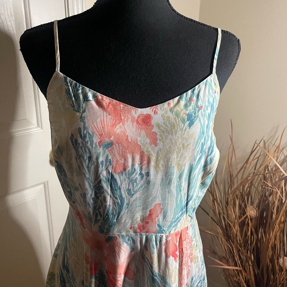Old Navy brand beautiful women's size small petite summer dress - Picture 2 of 9